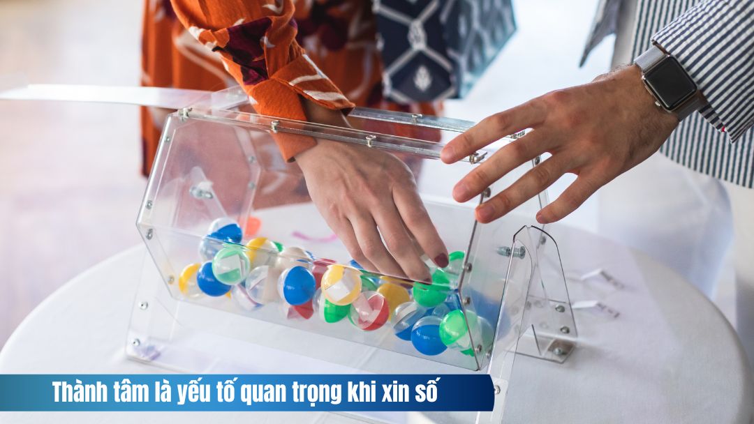 Hình ảnh thành tâm là yếu tố quan trọng khi xin số